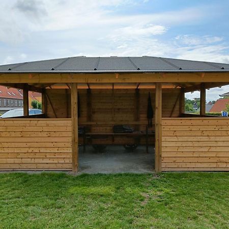 بيت شباب Stoberiet سفينبورغ المظهر الخارجي الصورة A wooden gazebo